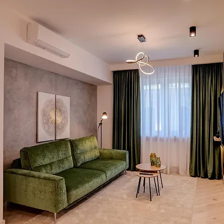 Апартаменты Chanttal Luxury - Boutique *